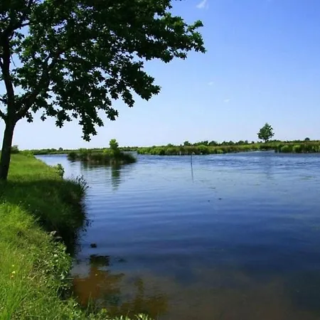 Charming Lumineux Ferienhaus Audenge